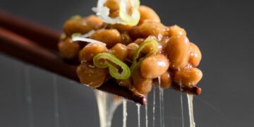 Nguồn gốc hoạt chất Nattokinase và vai trò ngăn ngừa tai biến đột quỵ